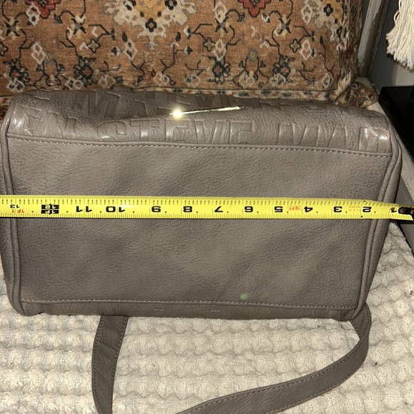 Steve Madden tote - Picture 5 of 10